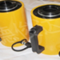 液壓千斤頂和液壓缸用多少號油？